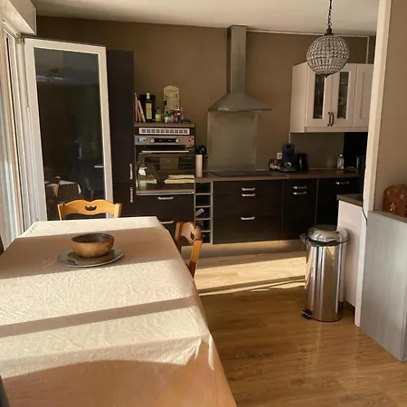 Sevrier, 73m2 Avec Terrasse , 4pers Apartment